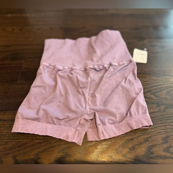 Free People Good Karma Misty plum shorts XS/S NWT - Picture 3 of 3